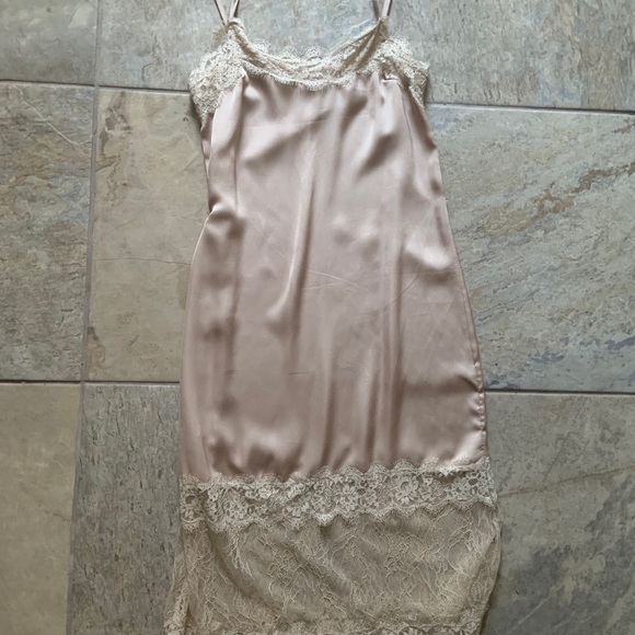 Nude Italian Lace Detail Dress - Picture 2 of 2
